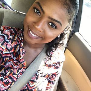 Meet your Posher, Vanshelle